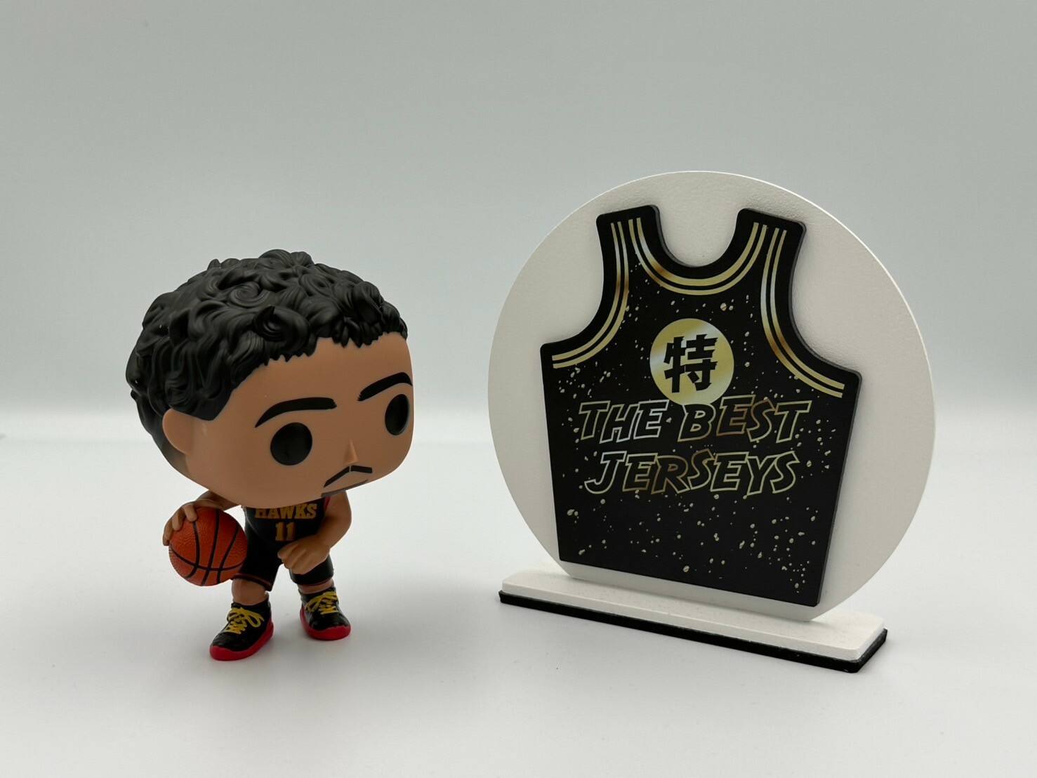 NBA公仔 Trae Young 亞特蘭大老鷹黑 #96 Funko Pop! Vinyl Figure 全新