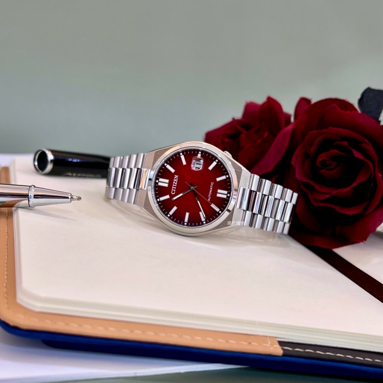 【CITIZEN 星辰】Mechanical 青春撞色 不鏽鋼紳士機械錶NJ0150-56W 40mm現代鐘錶