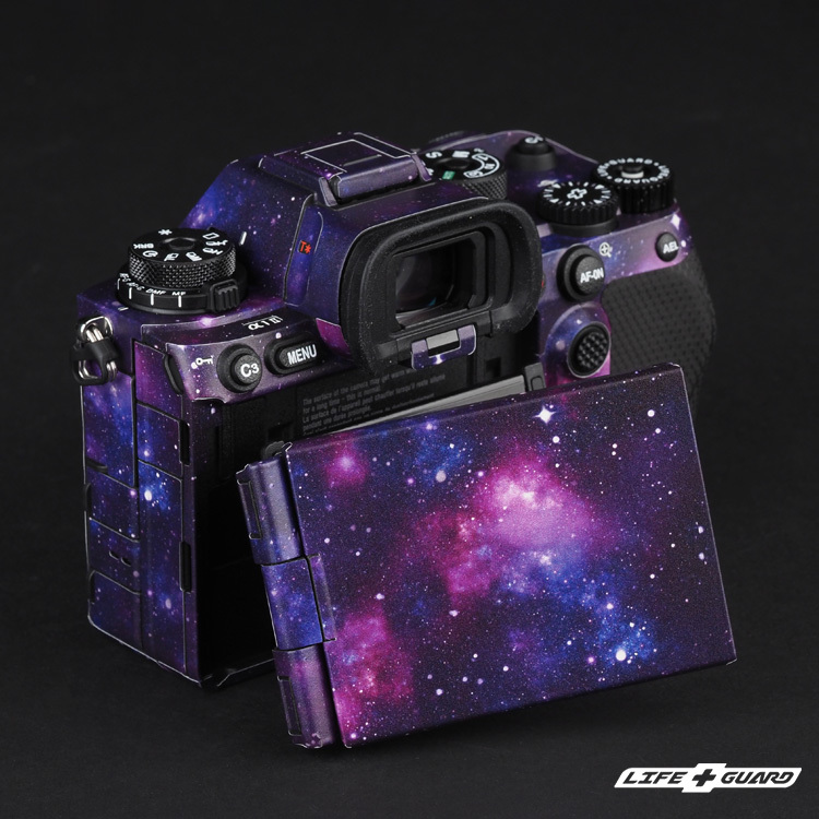 銀河貼膜質感特寫，LIFE+GUARD 設計風格