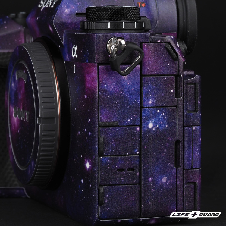 銀河貼膜質感特寫，LIFE+GUARD 設計風格