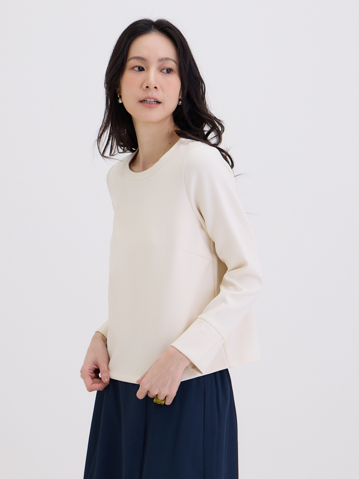 簡單圓領長袖上衣-日晨