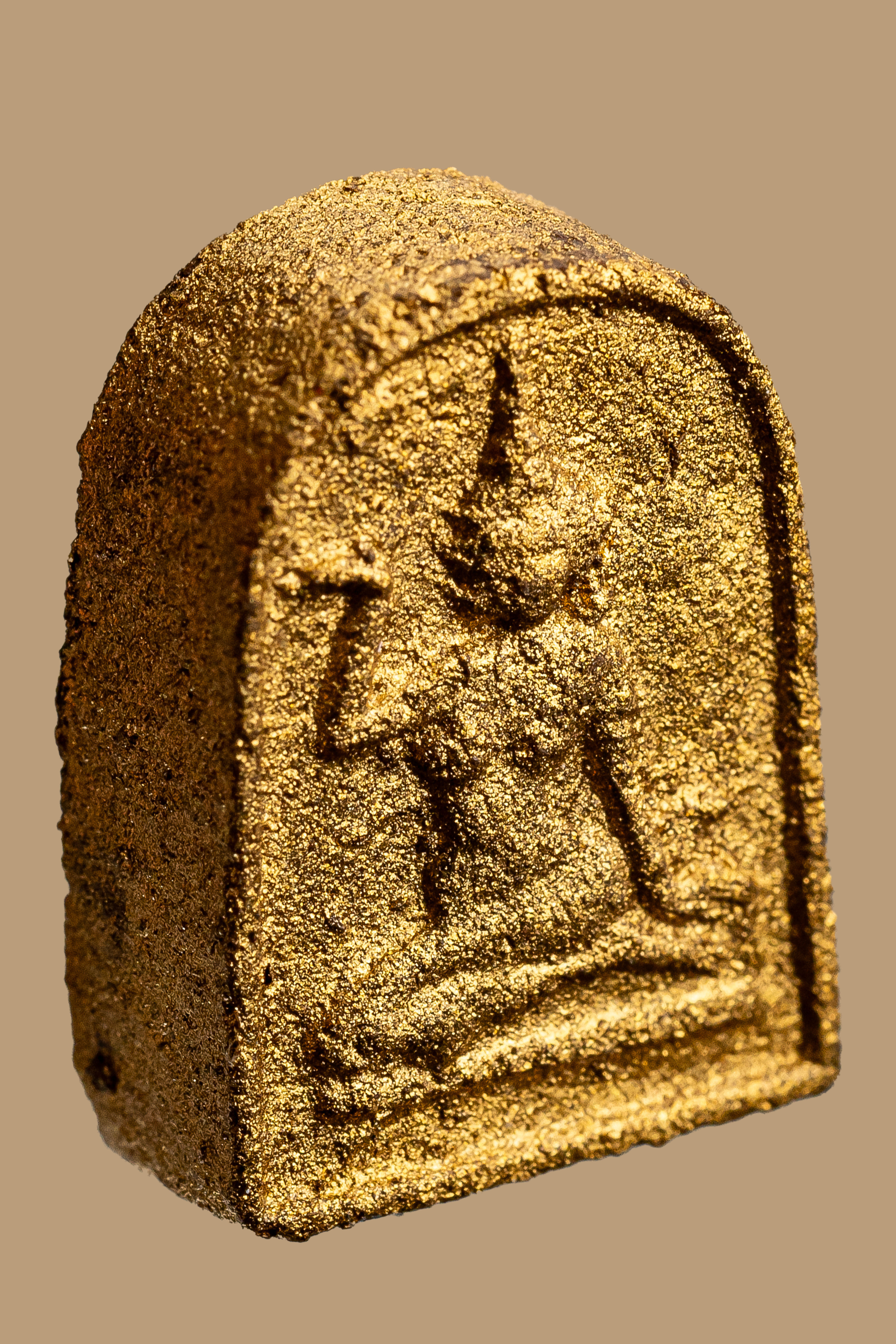 『泰國佛牌』洛坤府 帕阿贊庚『一期招財女神 粉牌』2559 帕阿贊庚 當代第一靈驗招財女神成名之作  06241219