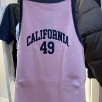 [S] WHO.A.U CALIFORNIA LETTER SLEEVELES,PINK, WHRNE3722F-PINK (SWAU436)