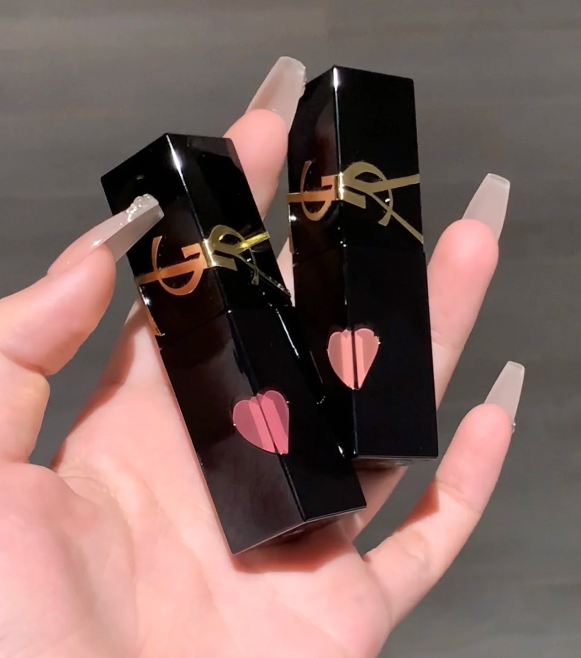 YSL 奢華印記鎖愛心唇釉♡