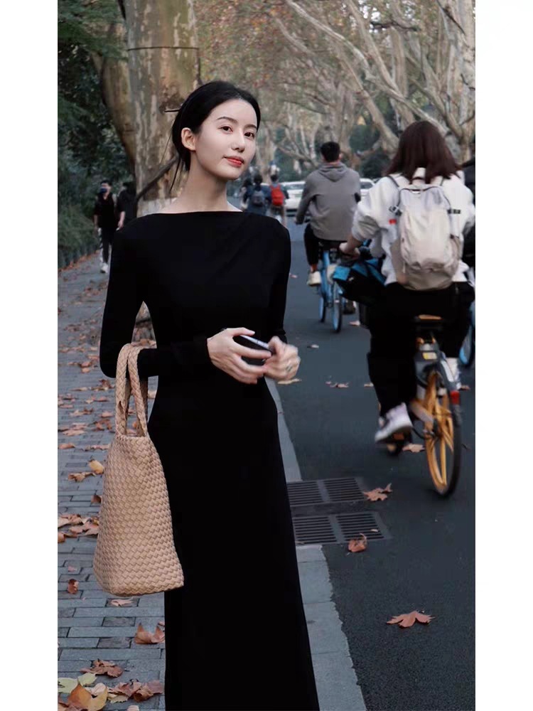 不對稱抓皺 一字肩氣質黑洋