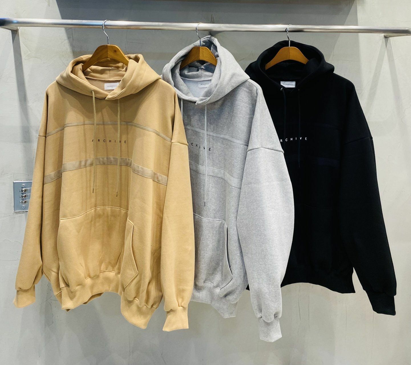 OverSize英文字連帽衛衣(薄抓毛底) UNSTANDARD-100T