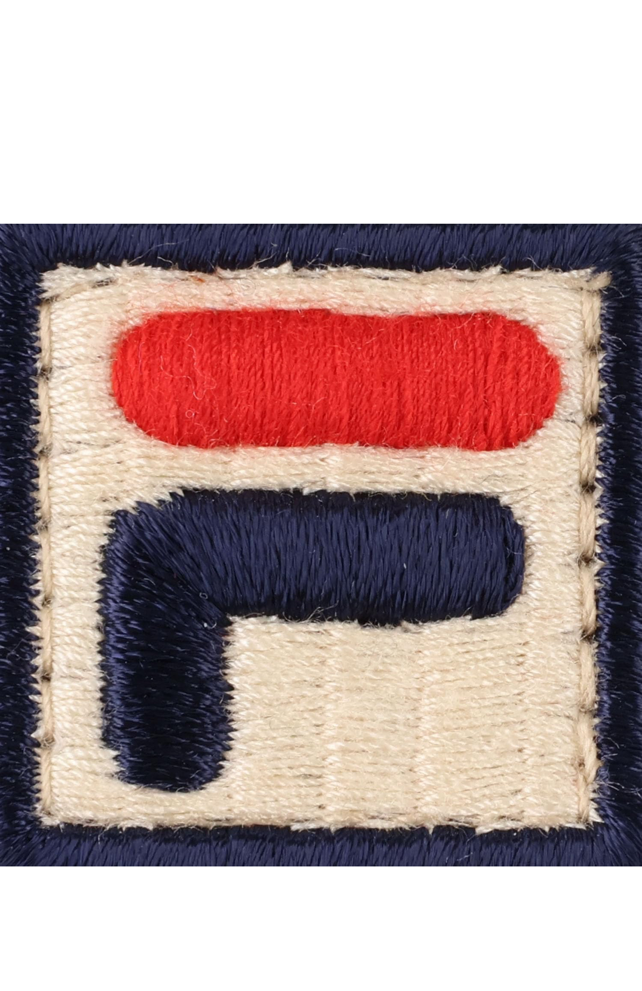 【現貨】J1220901 FILA 白色斜咩包（日本限定）