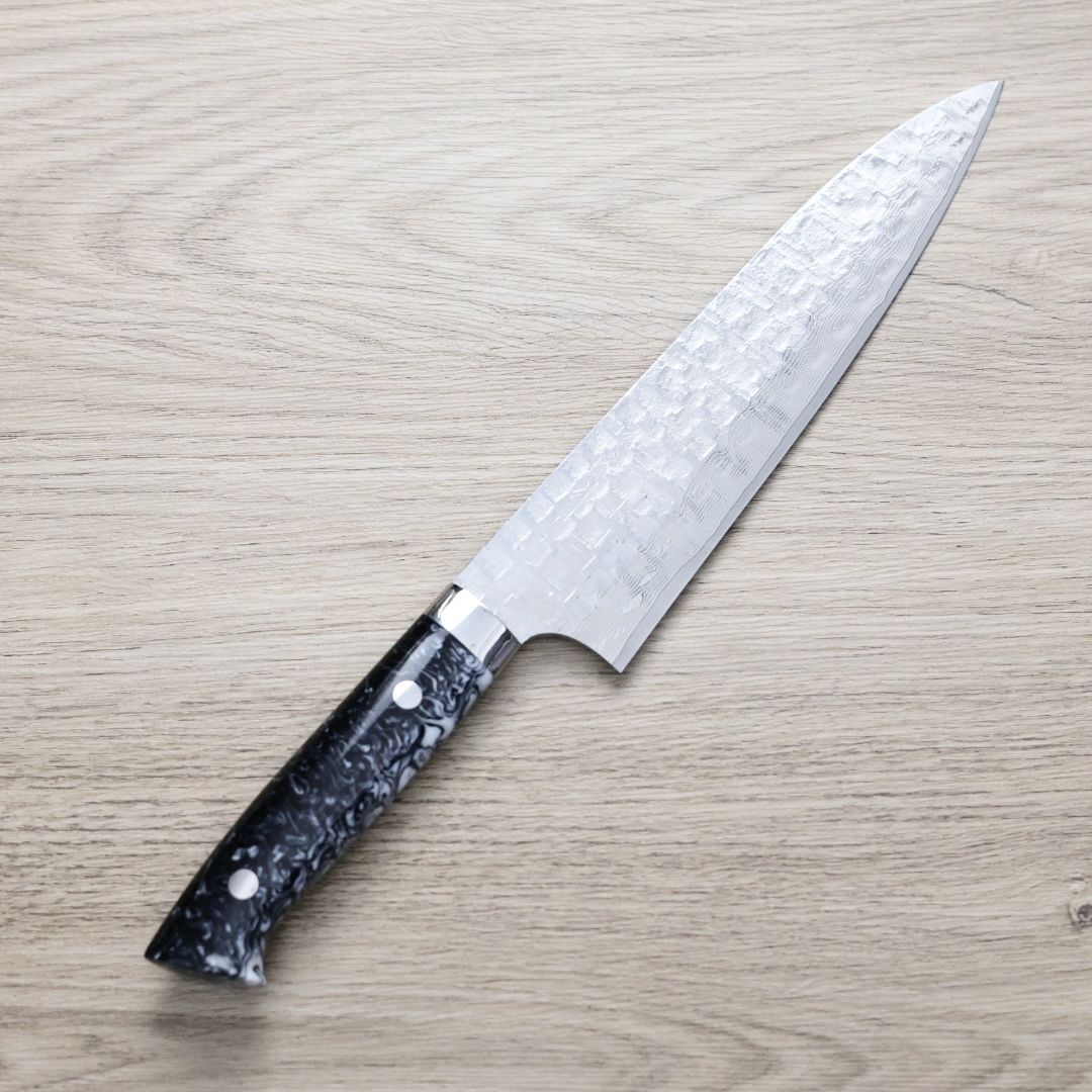 佐治武士 牛刀 210mm VG10鋼 十字鎚目大馬士革 黑壓克力柄