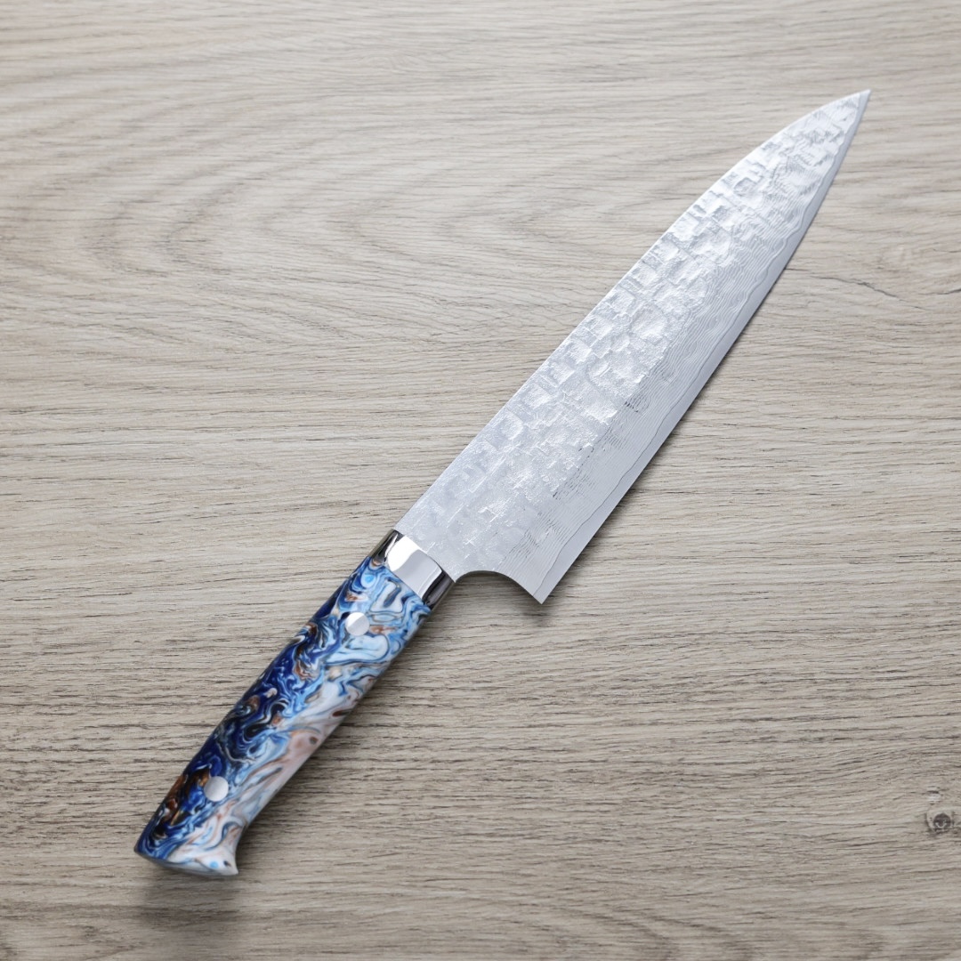 佐治武士 牛刀 210mm VG10鋼 十字鎚目大馬士革 藍壓克力柄