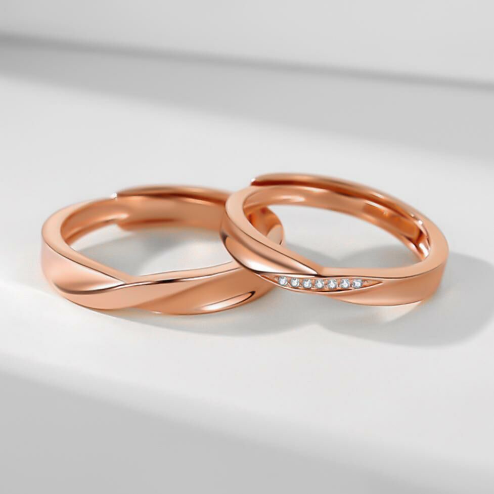 「無盡的愛」  情侶戒指💍 免費刻字✒️