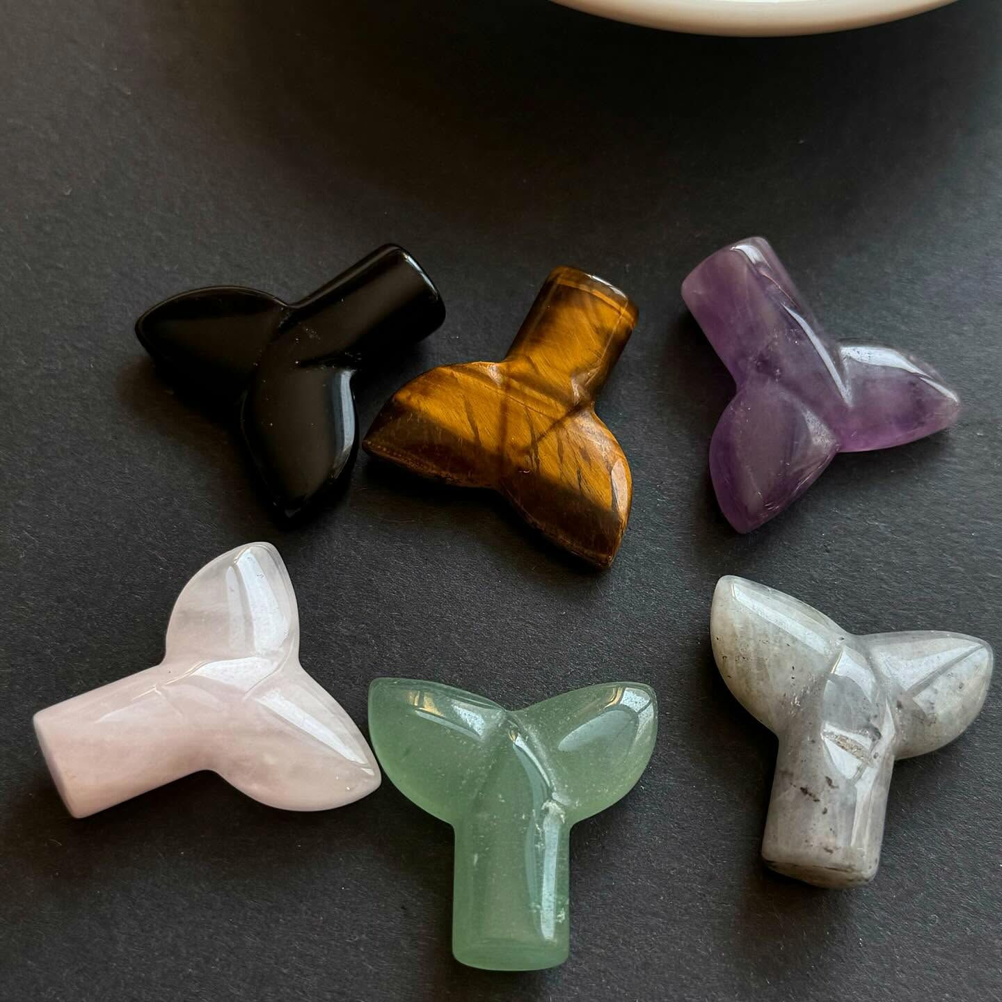 [原石] 水晶 美人魚尾巴 黑曜石、虎眼石 、夢幻紫水晶、粉晶、東菱玉、拉長石