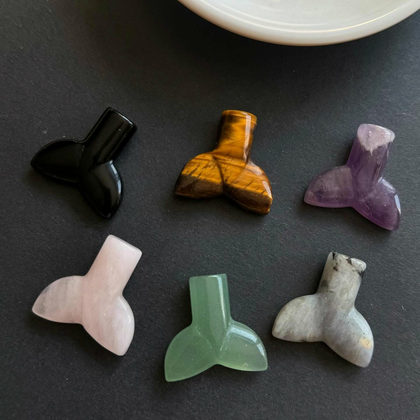 [原石] 水晶 美人魚尾巴 黑曜石、虎眼石 、夢幻紫水晶、粉晶、東菱玉、拉長石