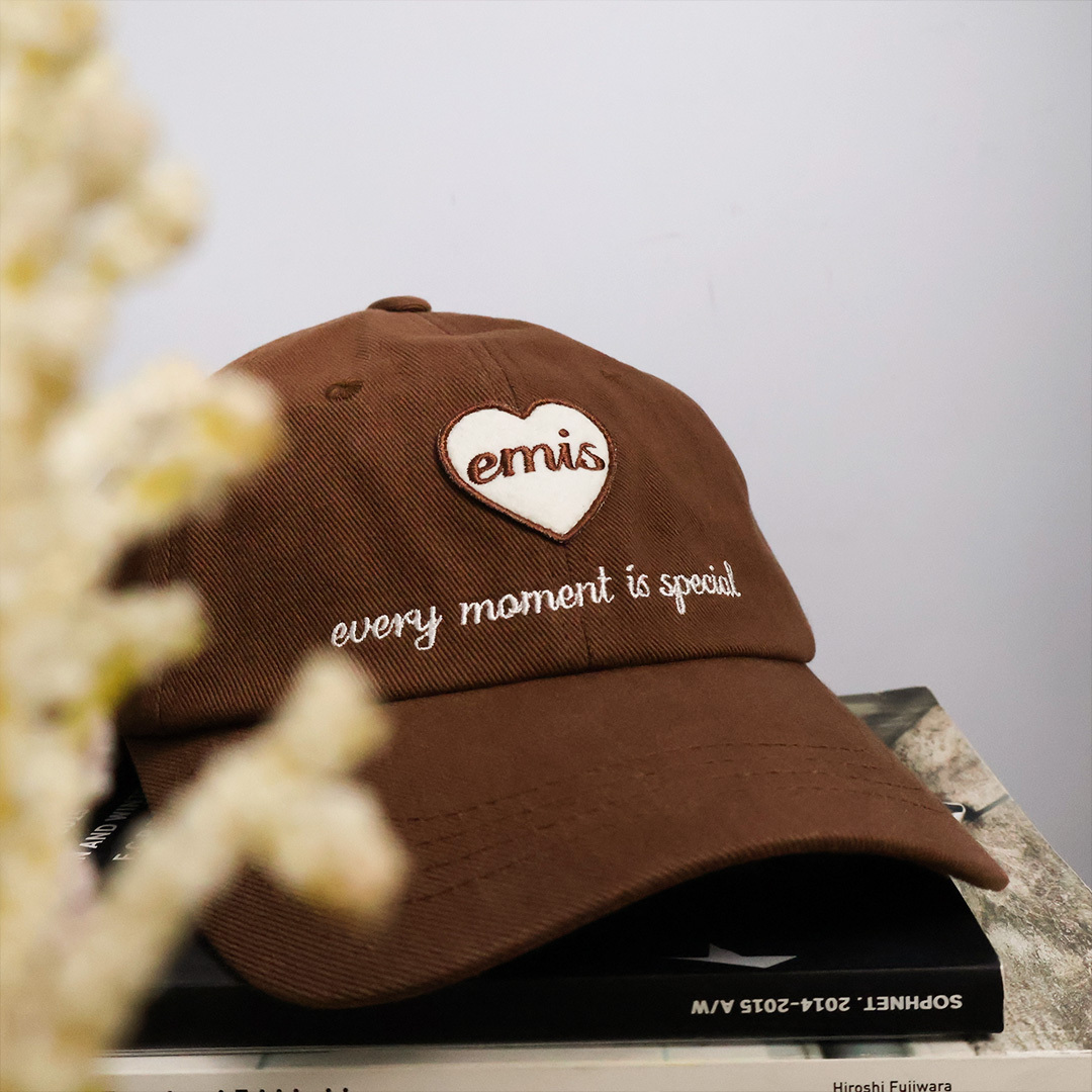 2024AW EMIS HEART WAPPEN BALL CAP 丁海寅 愛心 LOGO 帽子  老帽 現貨