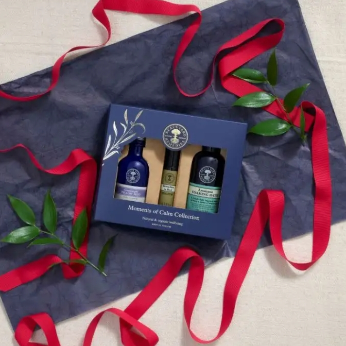 【樂森藥局】〔交換禮物首選〕 Neal's Yard Remedies 芳香療癒禮盒 (有效:26/12)