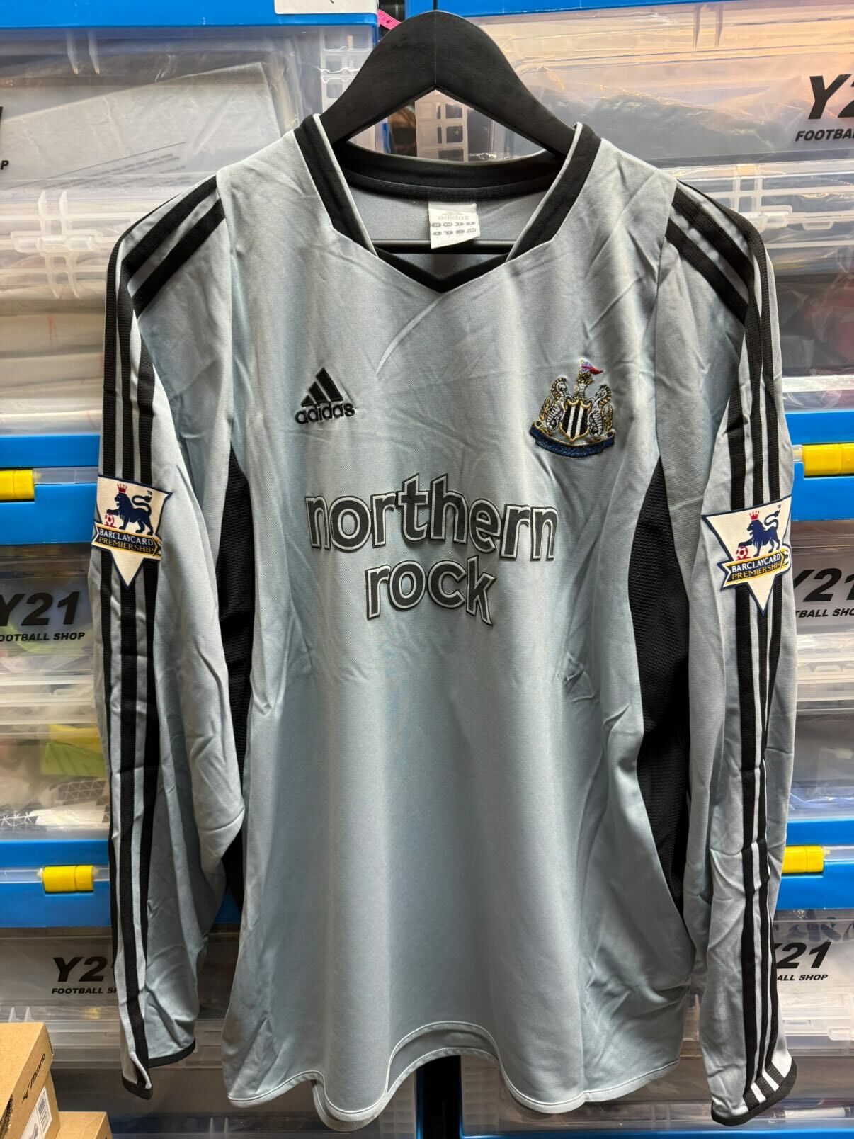 2003 - 2004 紐卡素 3RD長袖球迷版 #32 ROBERT (USED , 7/10)