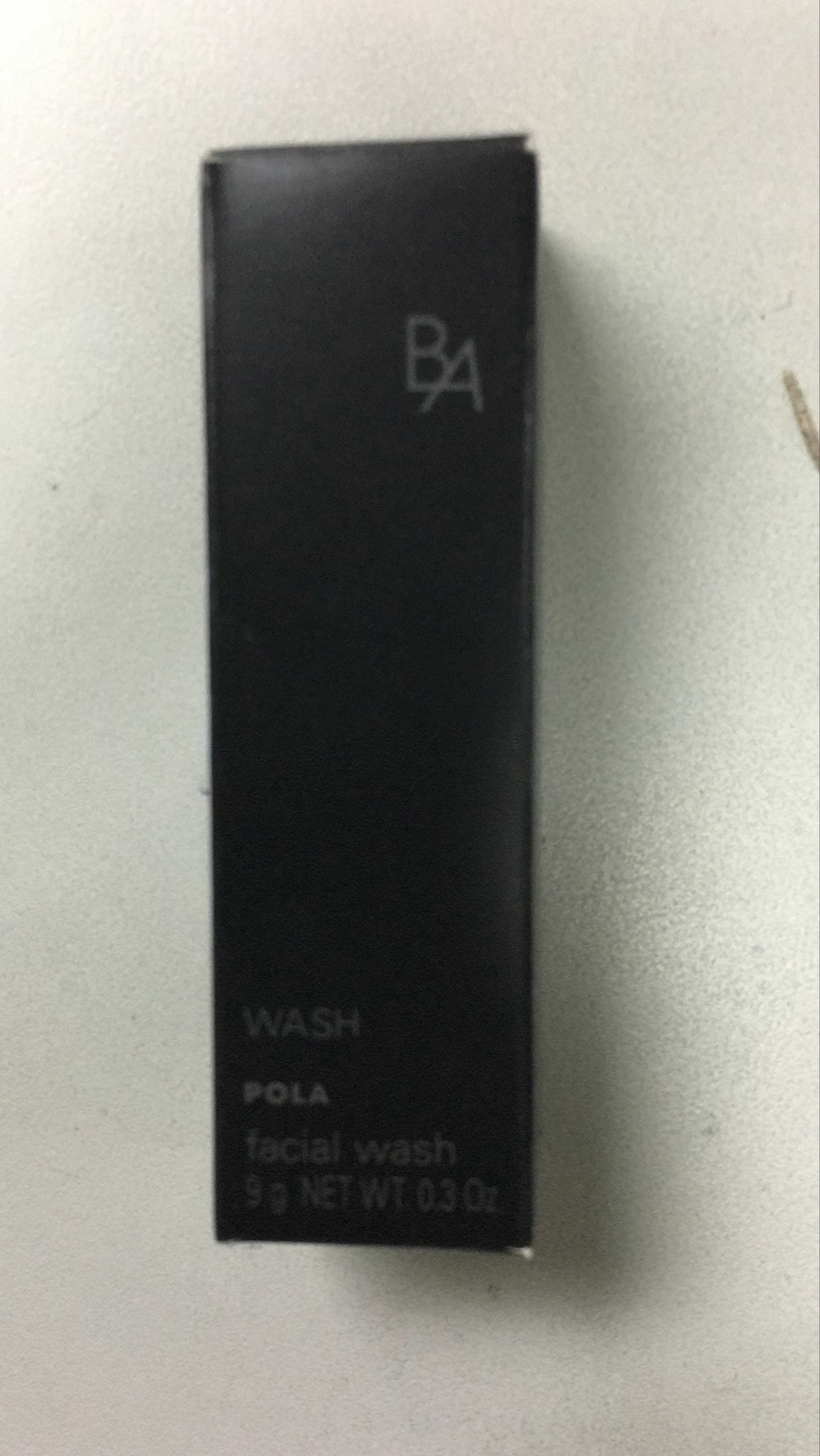 ca16011**  pola facial wash