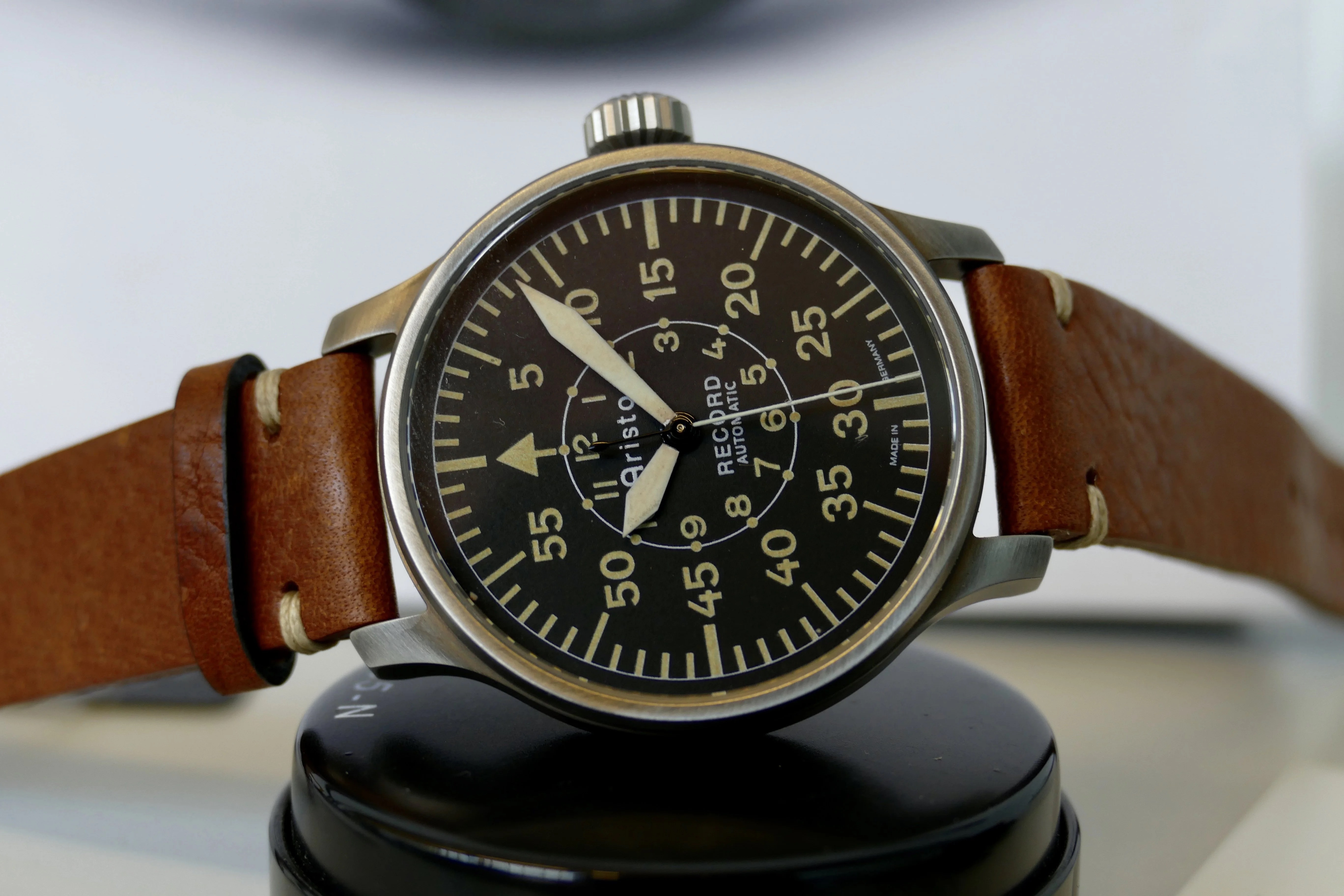 Vintage 42 Pilot - 7H166 RECORD Automatic
