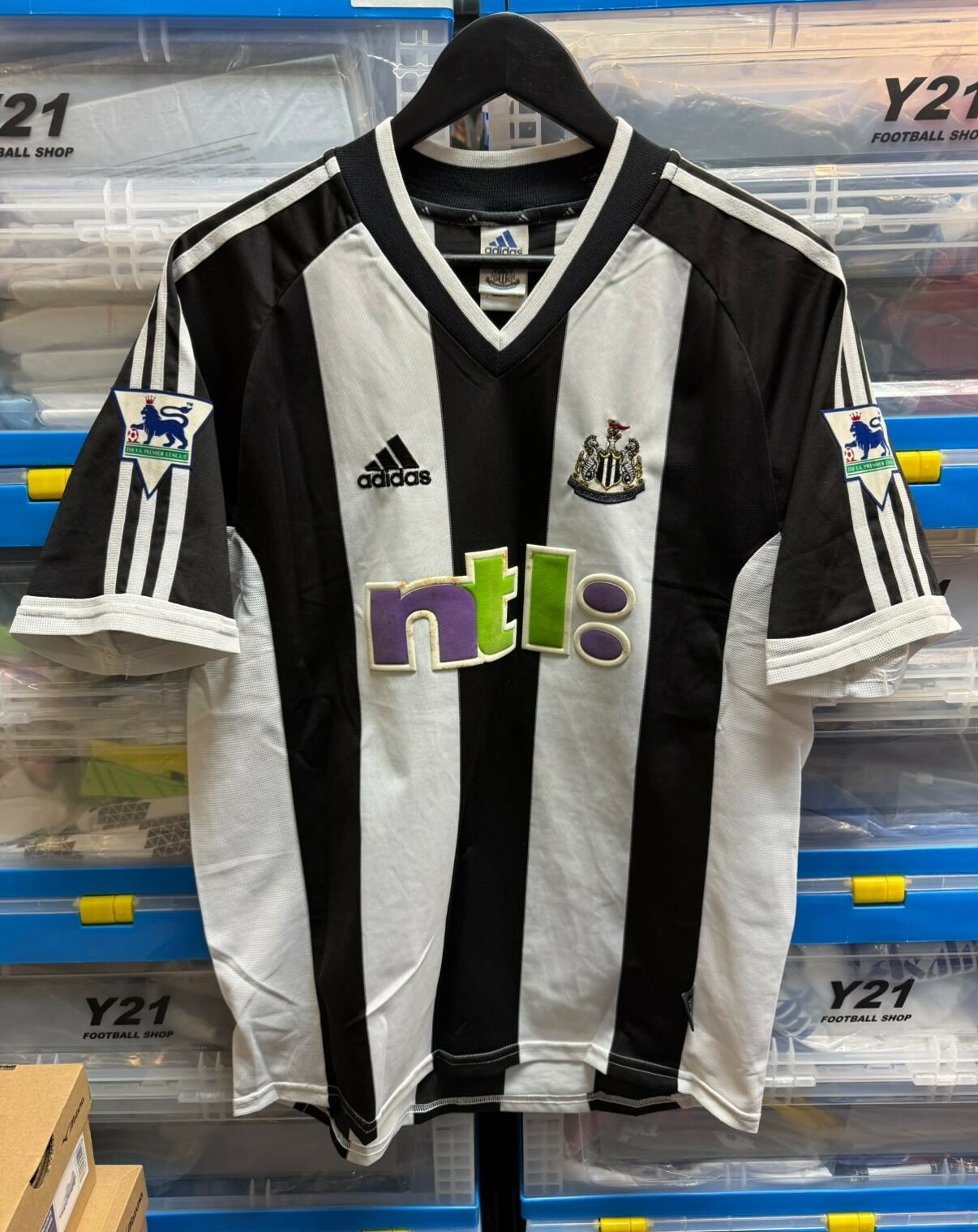 2001 - 2003 紐卡素 主場球迷版 #45 VIANA (USED , 7/10)