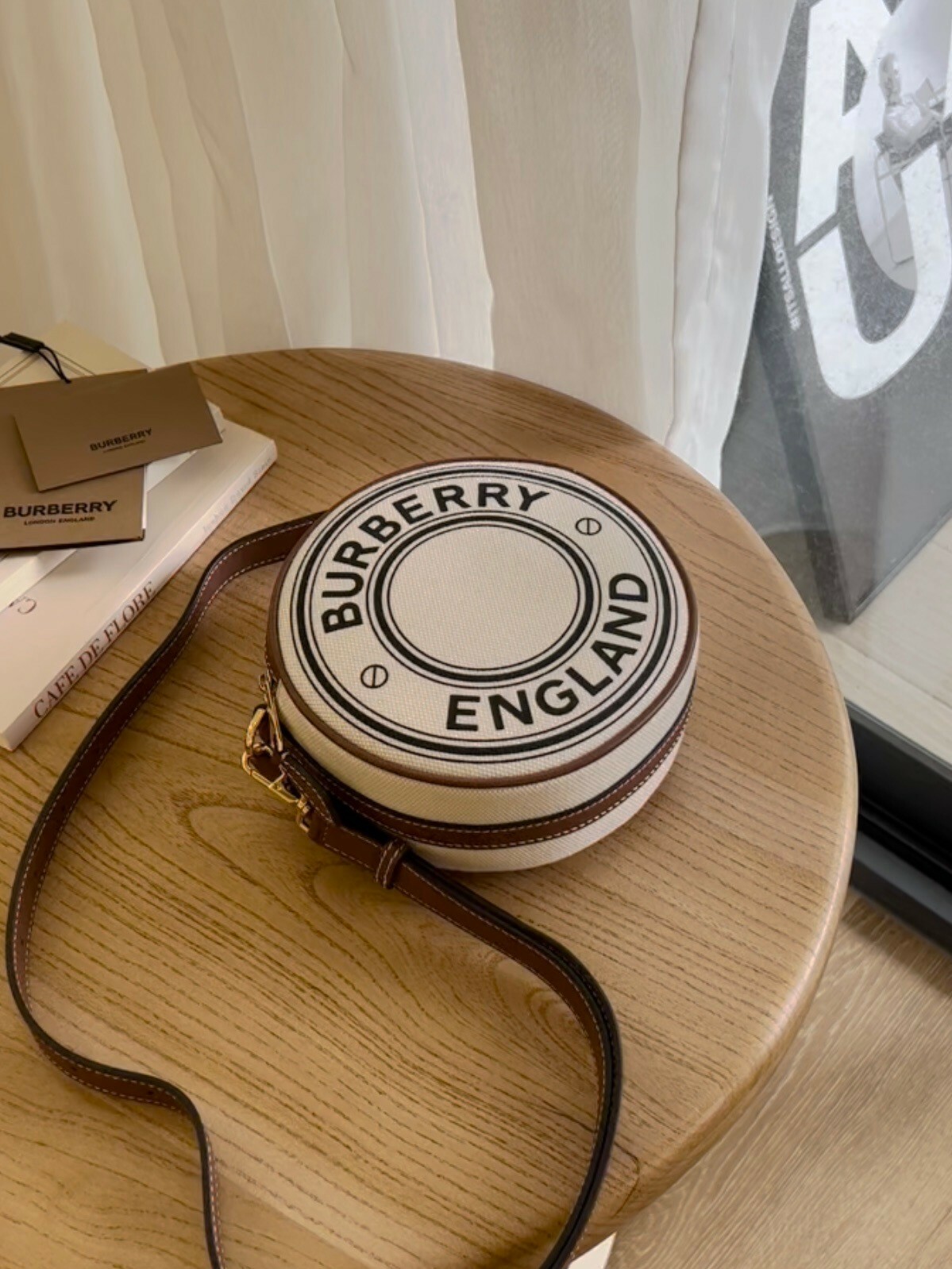 BURBERRY｜LOUISE圓餅包 白棕色