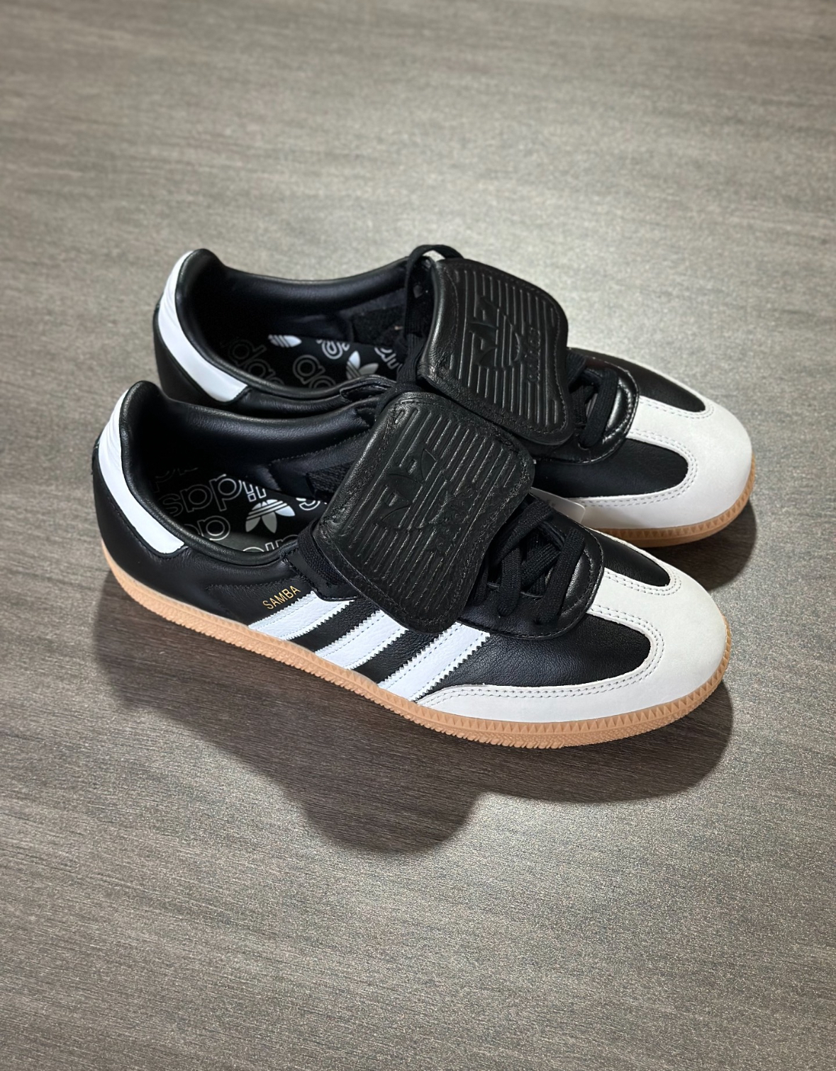 Adidas Originals Samba LT 黑白色 黑色 焦糖底 翻蓋 皮革 復古 德訓鞋 IG2010/預購