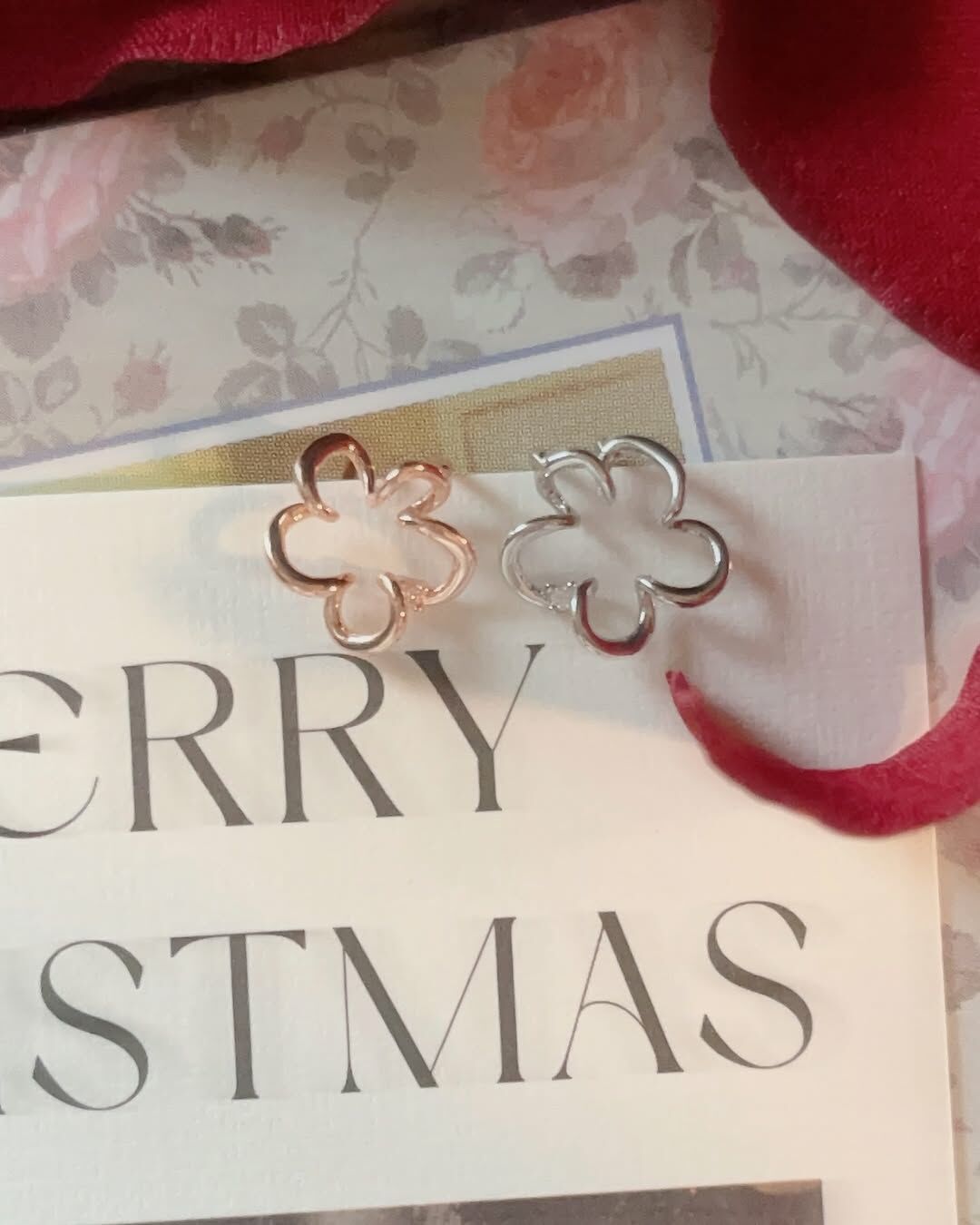 [單隻販售😍花花耳骨夾] E25 Blooming Flower clip-on earrings