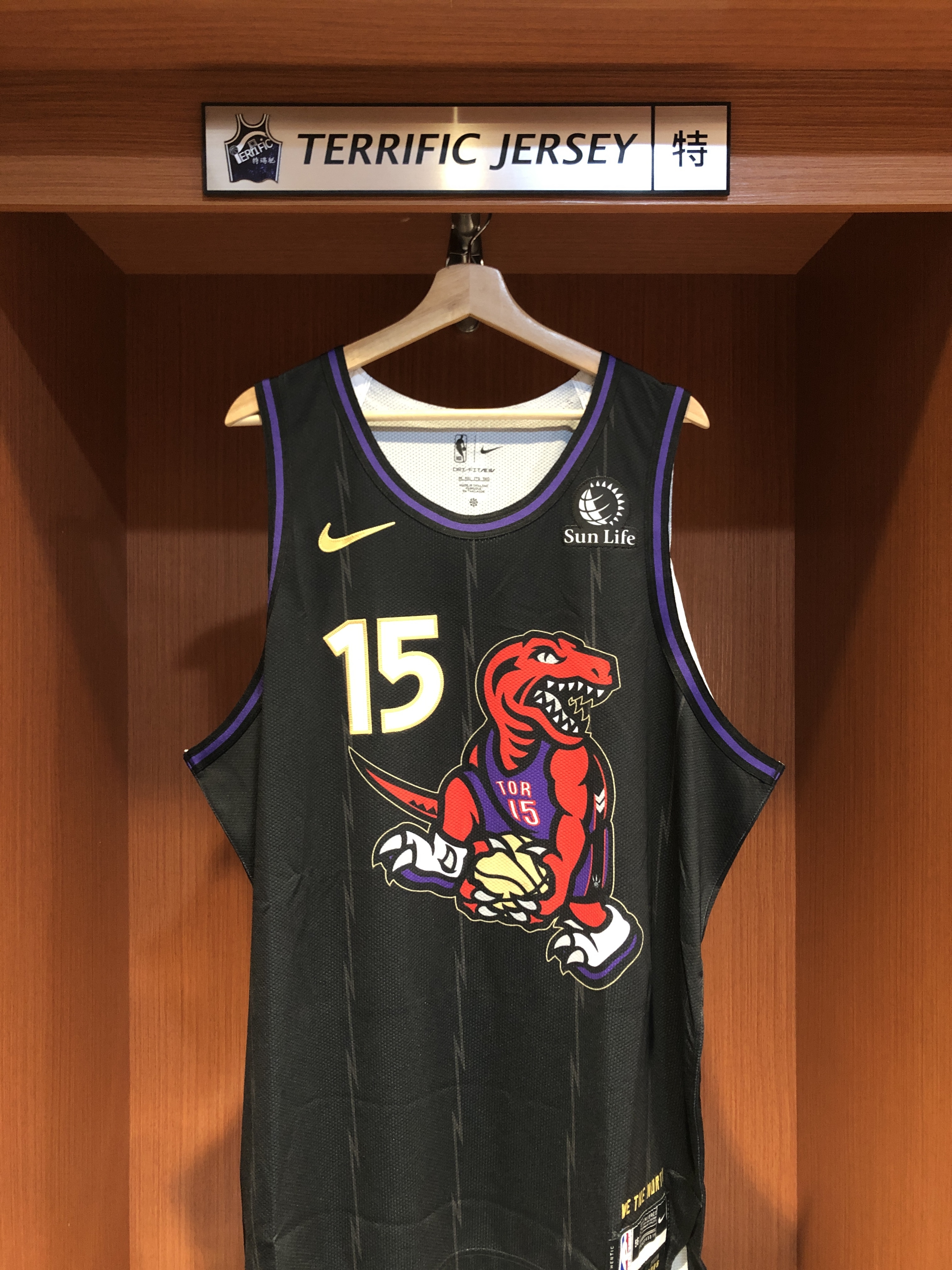 NBA球衣 Vince Carter 多倫多暴龍城市 City Nike Authentic 球員版 電繡 含贊助商標 全新