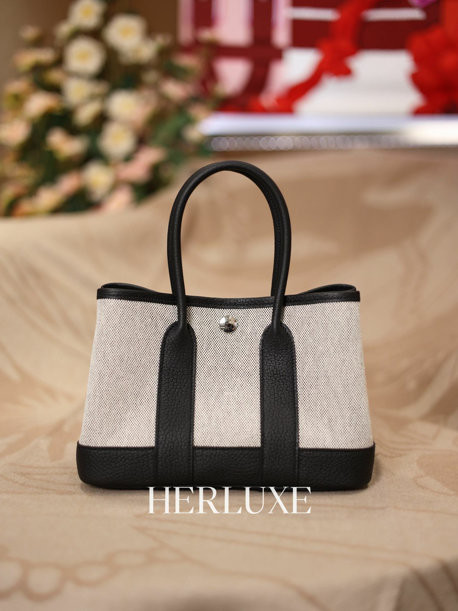 garden party neo 23 黑白熊貓 canvas K