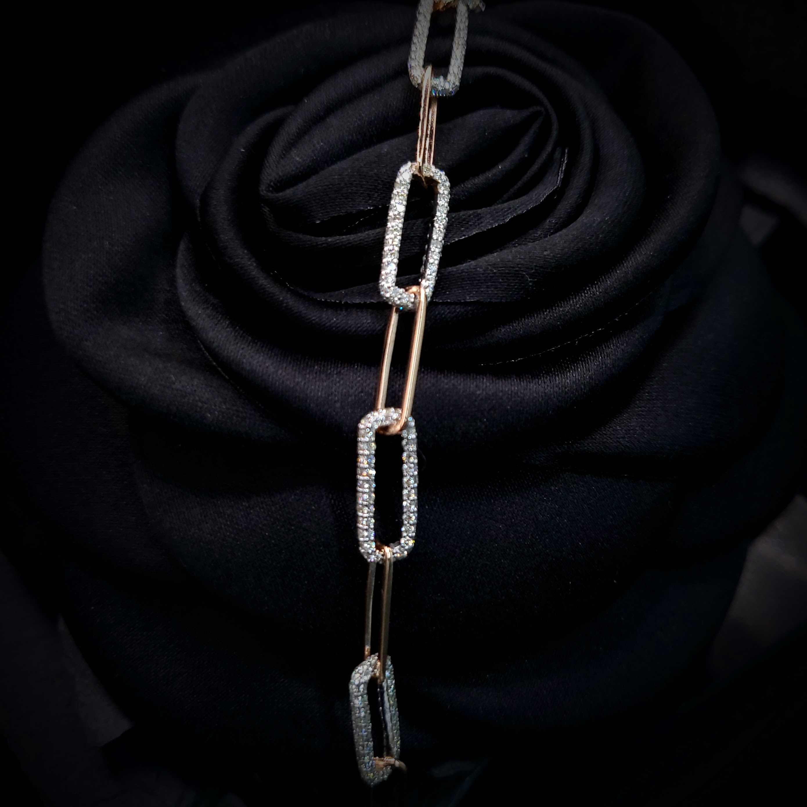 全新18K金2卡47份鑽石手鍊