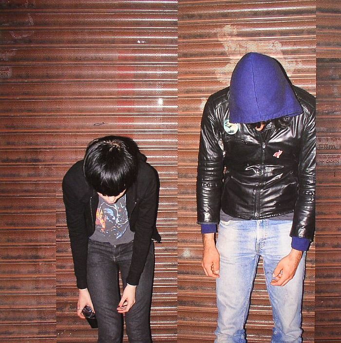 Crystal Castles《Crystal Castles》（2LP）