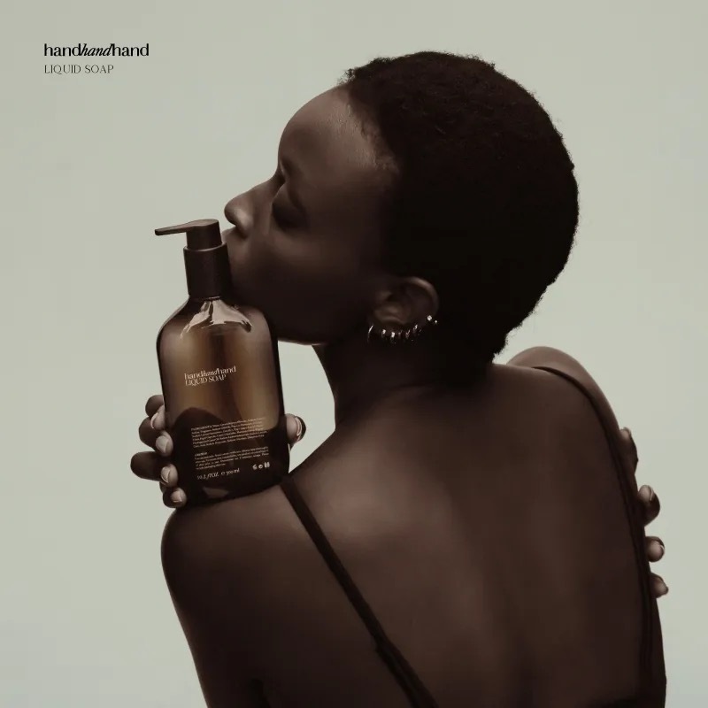 Handhandhand 香氛潔膚液
