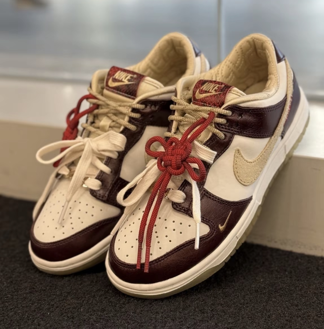【APAIR】預購 Nike Dunk Low CNY "year of the snake" 女款 蛇年限定 酒紅 奶黃 中國繩結 HV5991-171