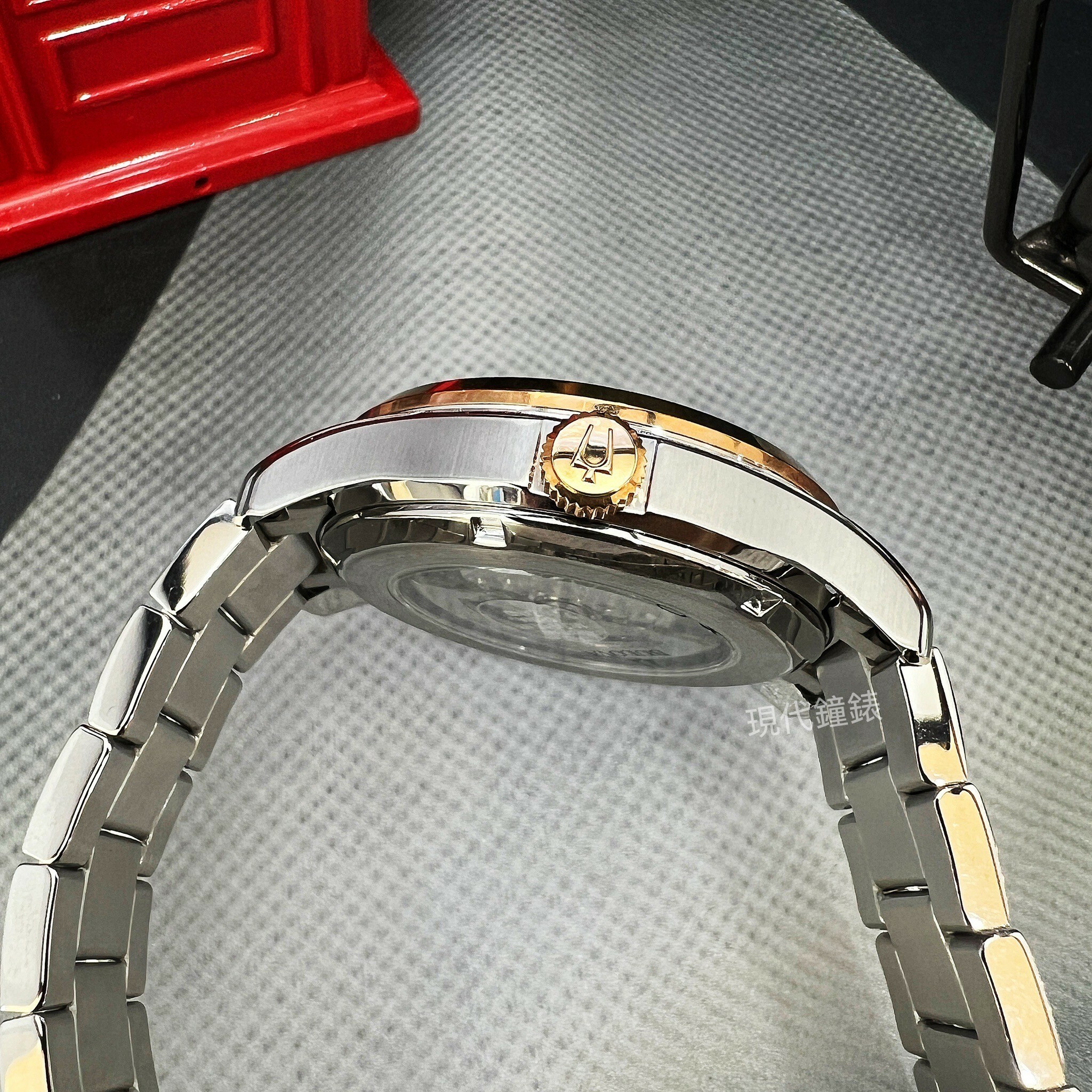 【BULOVA 寶路華】經典開芯機械男腕錶98A213 42mm 現代鐘錶