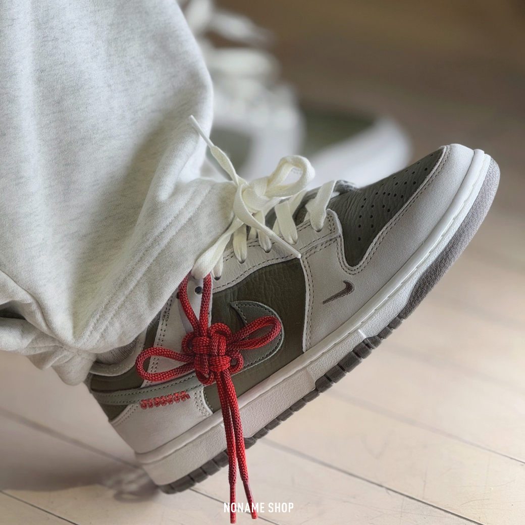 NIKE DUNK LOW 