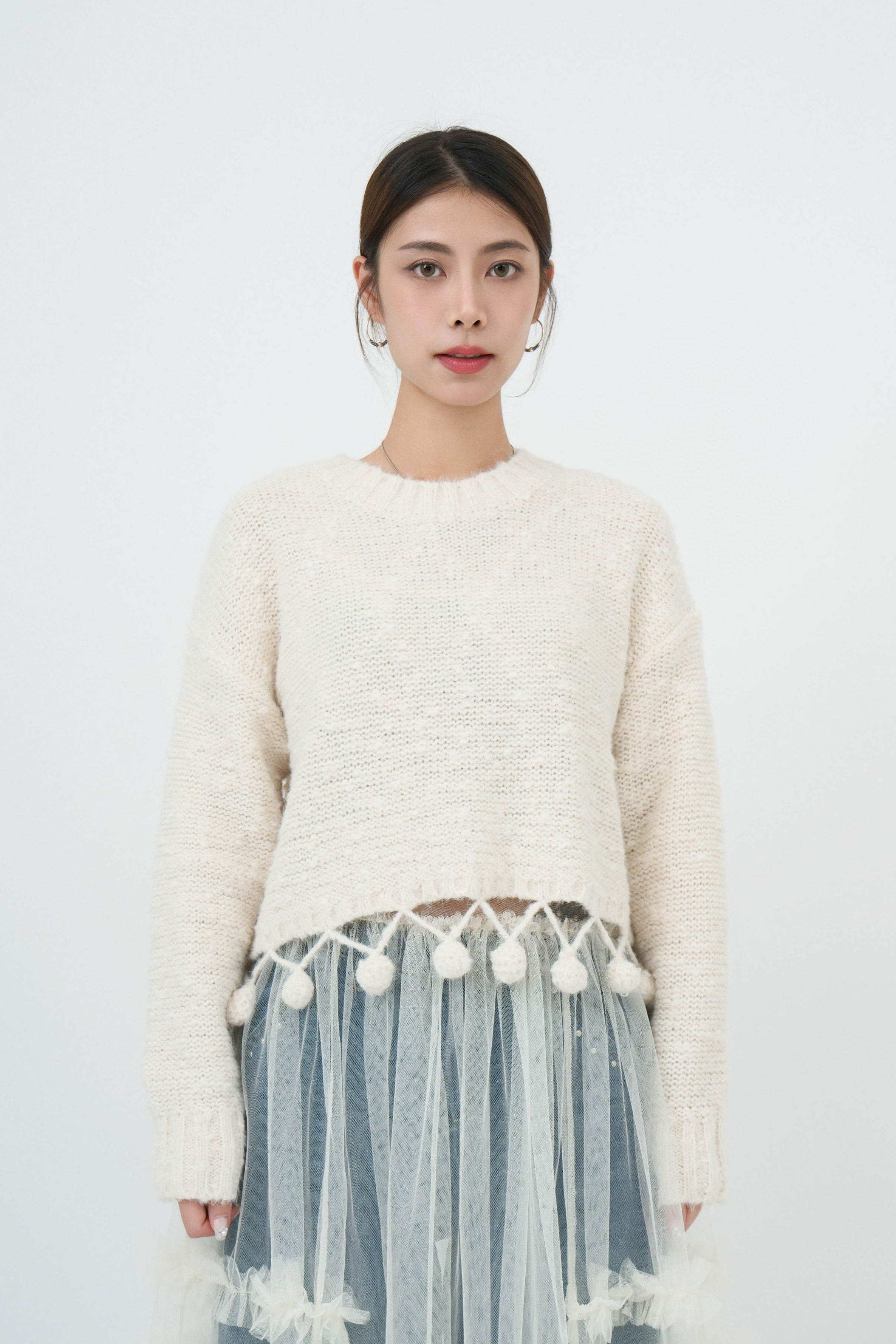 波波吊飾腳短冷衫 (現貨款式）