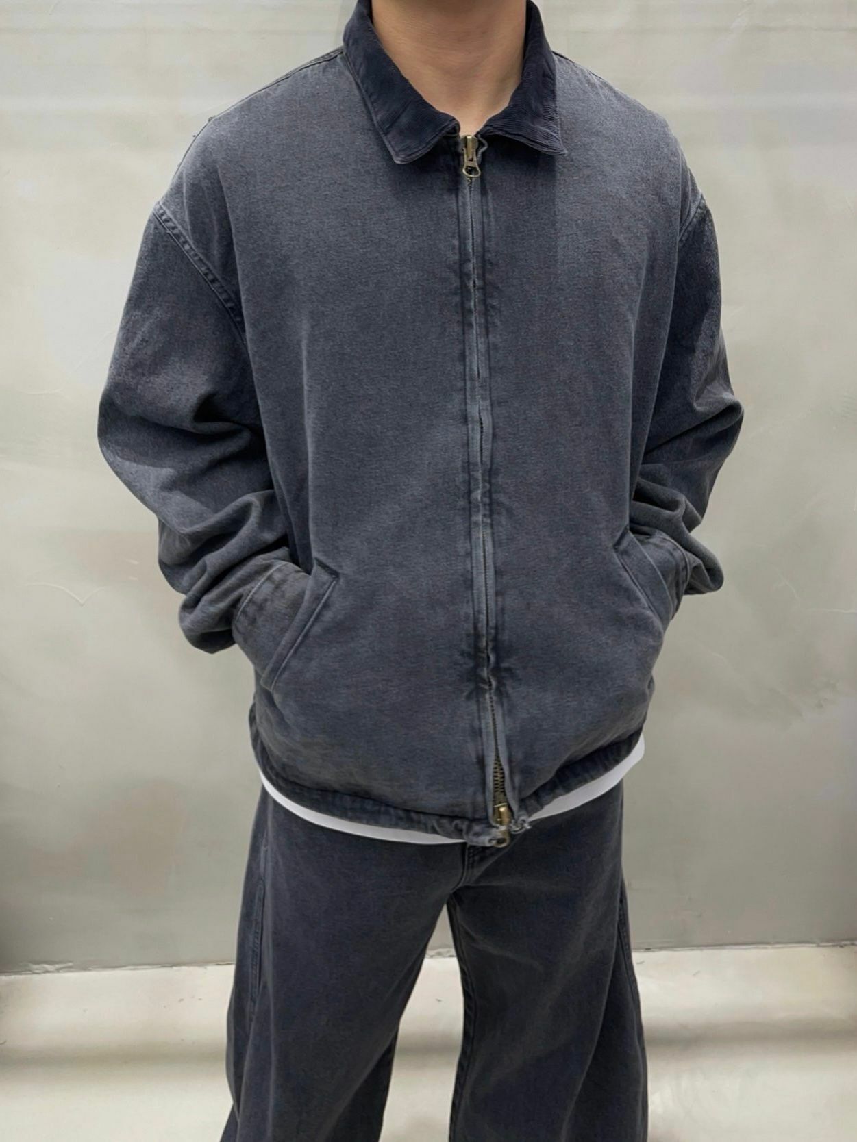 洗水反領拉鍊牛仔褸 MUSE-005JK