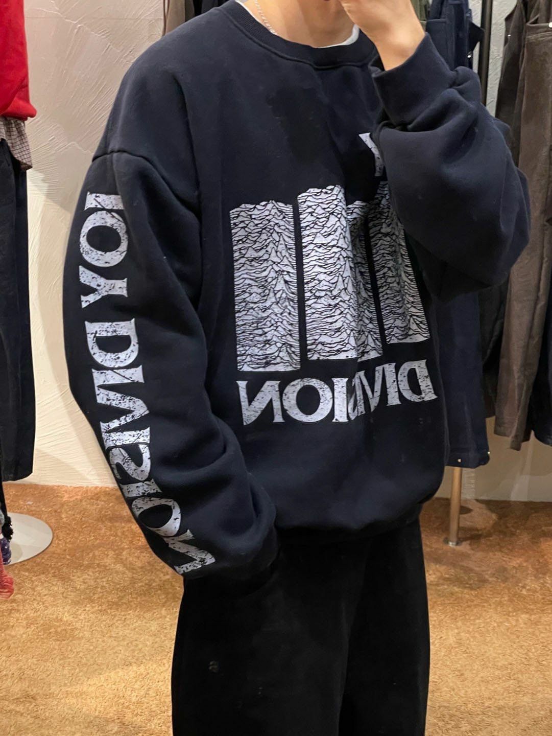 洗水英文字圖案衛衣(薄抓毛底) SCOPE-072T