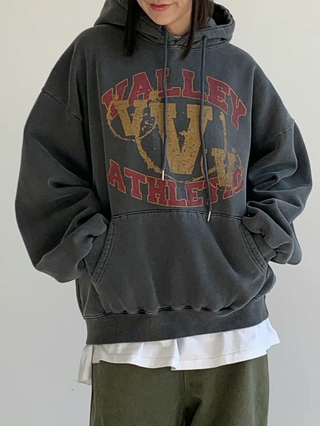 洗水英文字圖案連帽衛衣(薄抓毛底) SCOPE-074T