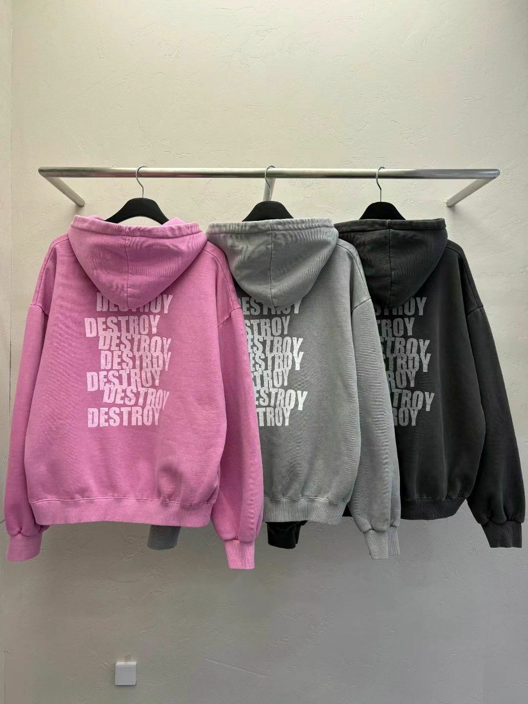 英文字連帽拉鍊外套 SCOPE-076JK