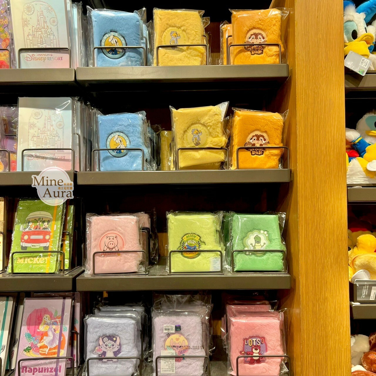 小熊維尼 Winnie the Pooh 圖案 絨毛 造型 筆記本 記事本 -上海迪士尼樂園