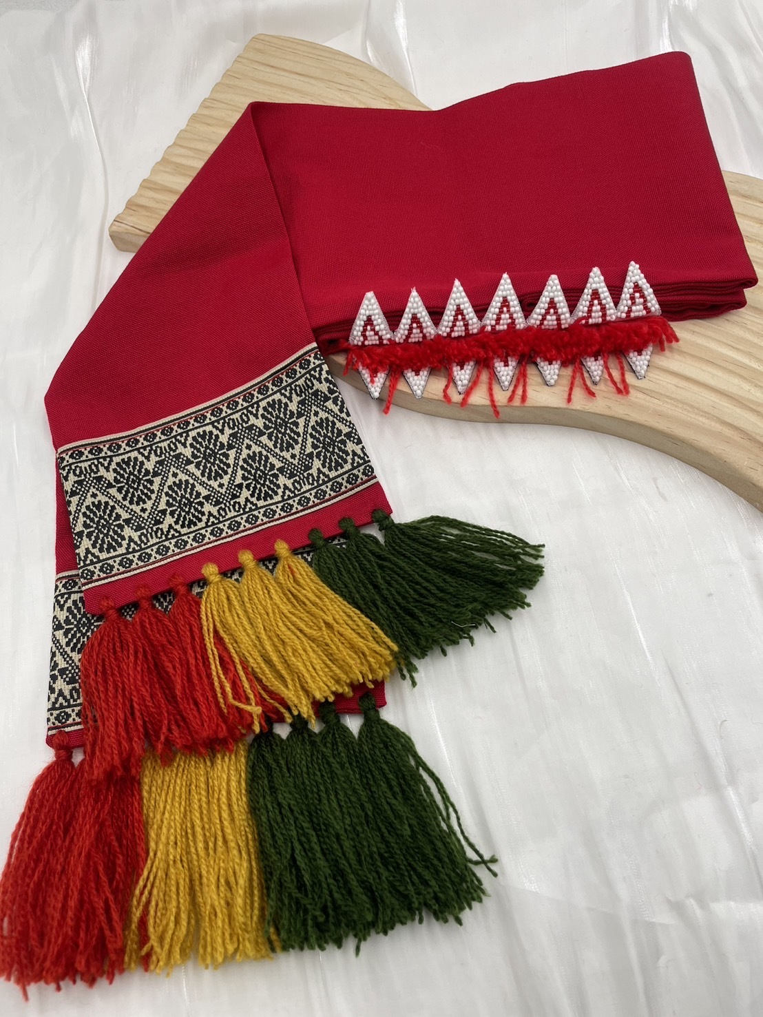 No.3-14瓣珠繡額花寬頭巾160cm