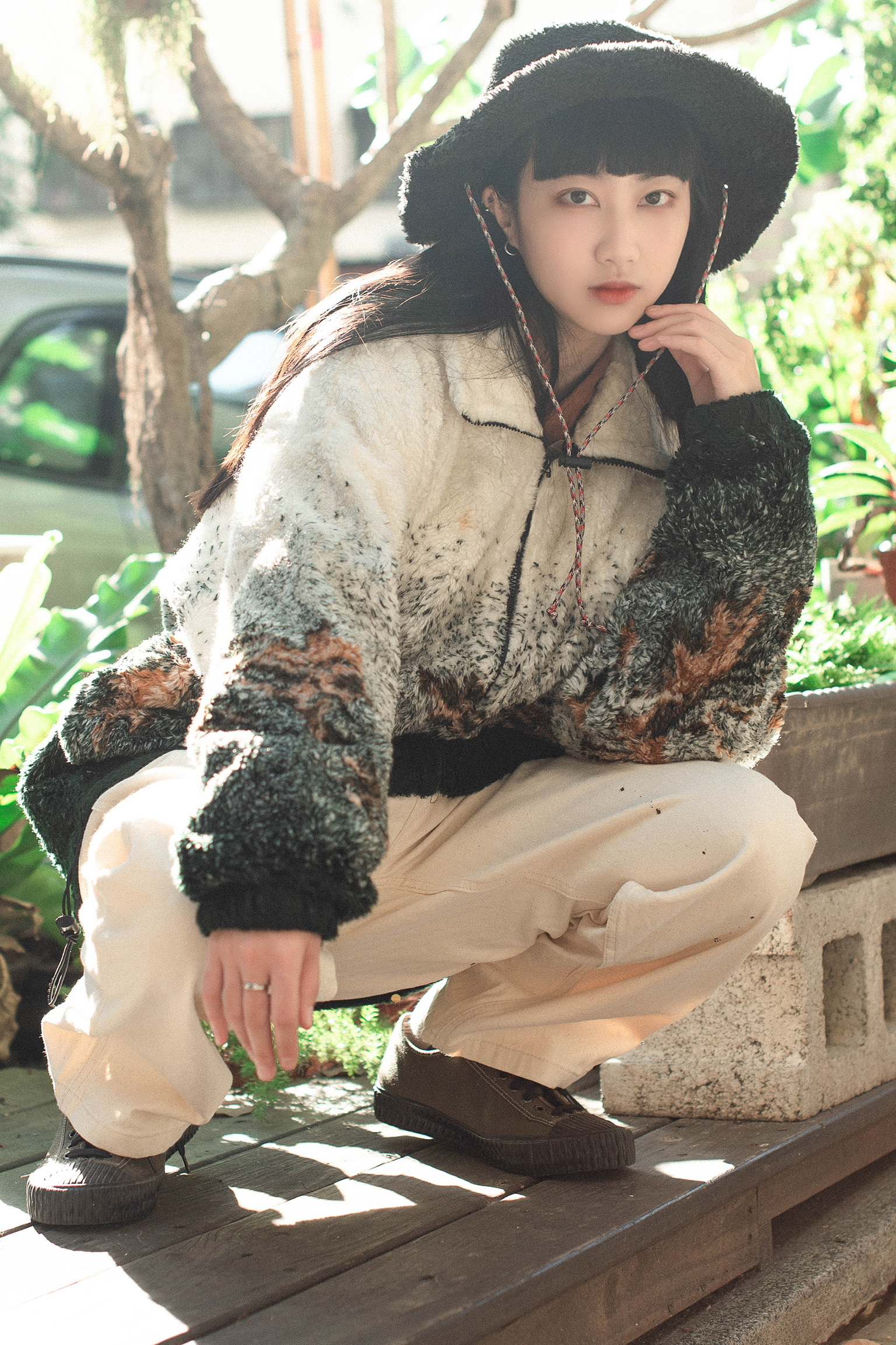 90s USA Animal Pattern Long Pile Fleece Jacket “.MAZMANIA” / 美國動物圖騰長絨毛外套-北歐森狐