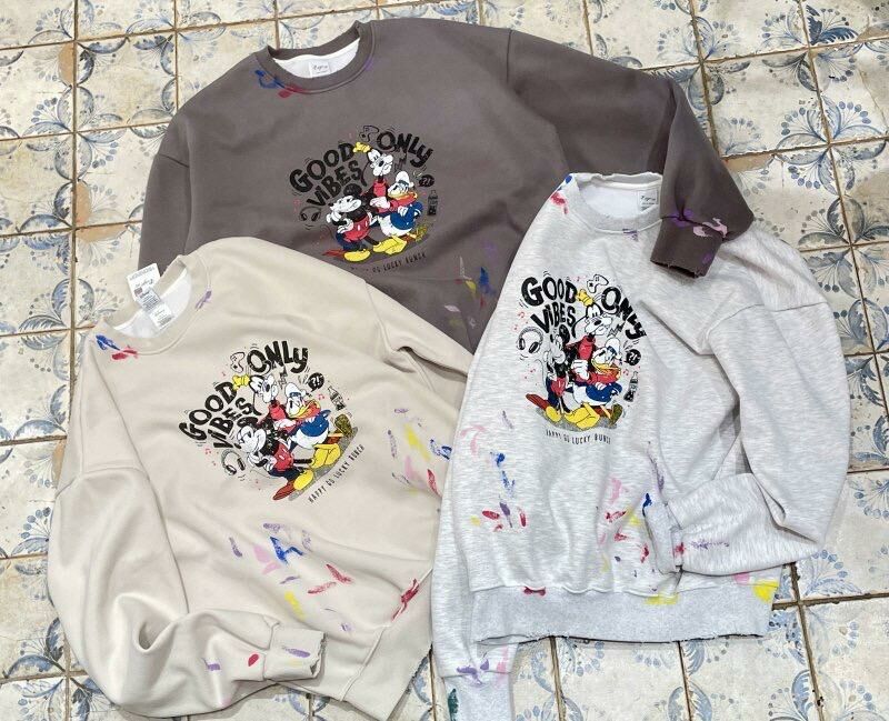 洗水卡通圖案衛衣 HIGH FIVE-128T