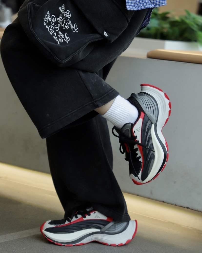 【Focus Store】預購 Adidas XLG MTW "Black Grey" 黑灰紅 JR6392