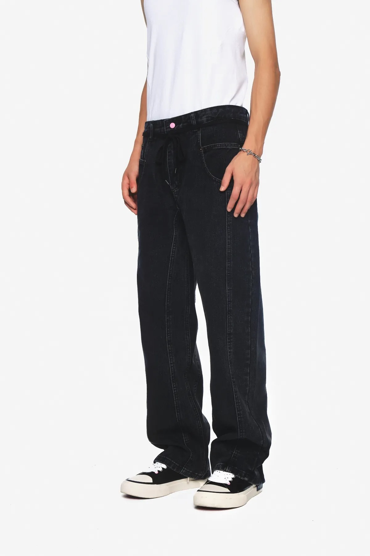 WTNC / DIRECTOR JEANS -BLACK