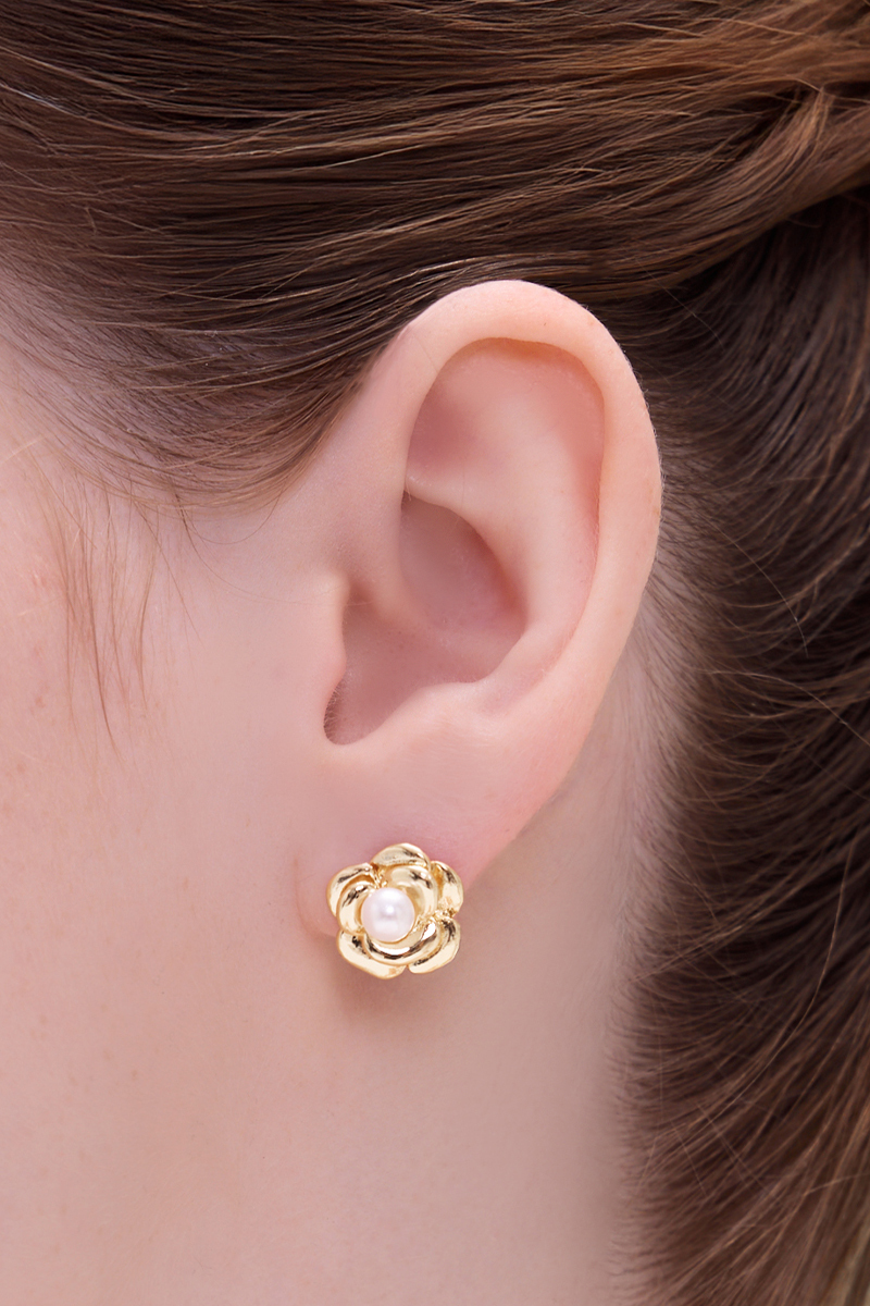 法式優雅金屬珍珠花朵。夾式耳環(金)