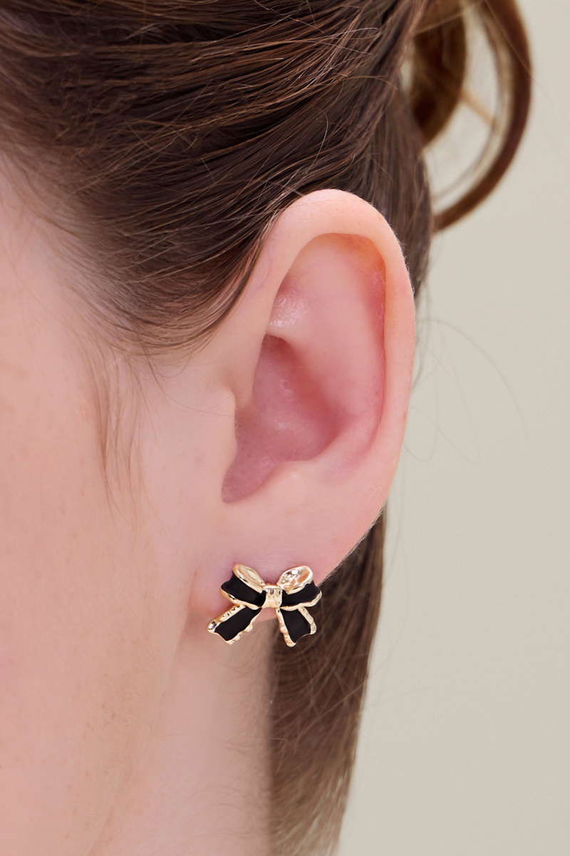 法式蝴蝶結。銀針耳環