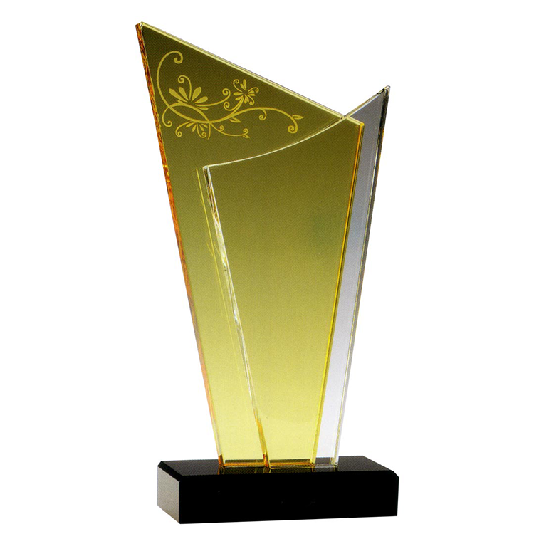 鹿港窯水晶獎座｜璀璨金色典雅設計 獨特花紋雕刻呈現尊榮氣度