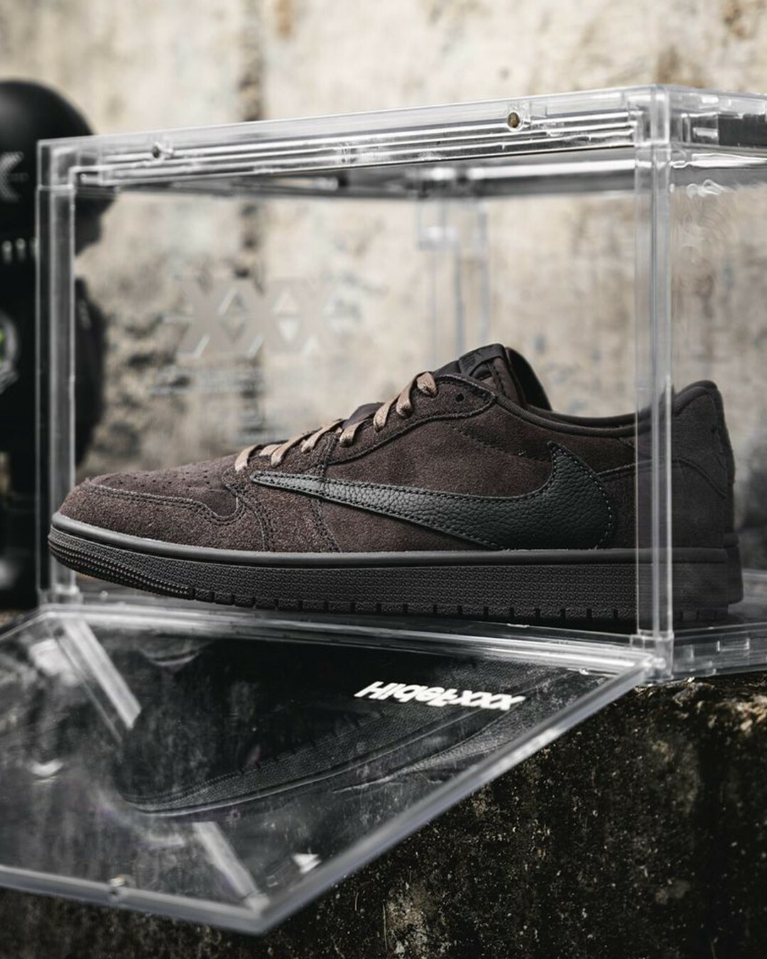 TRAVIS SCOTT x  AIR JORDAN 1 LOW ''VELVET BROWN'' 絲絨摩卡 黑棕 倒鉤9.0 倒勾 男鞋 DM7866-202 /現＋預