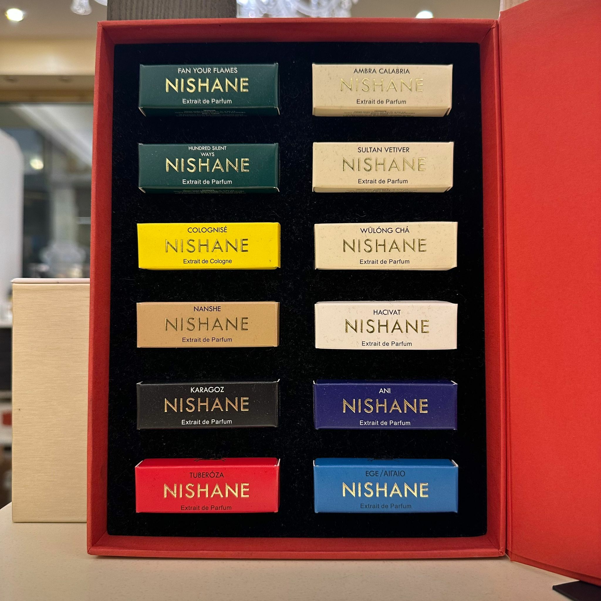 Nishane Discovery Set 12 x2ml Vial Set 妮姍 品牌試香套裝12 x2ml