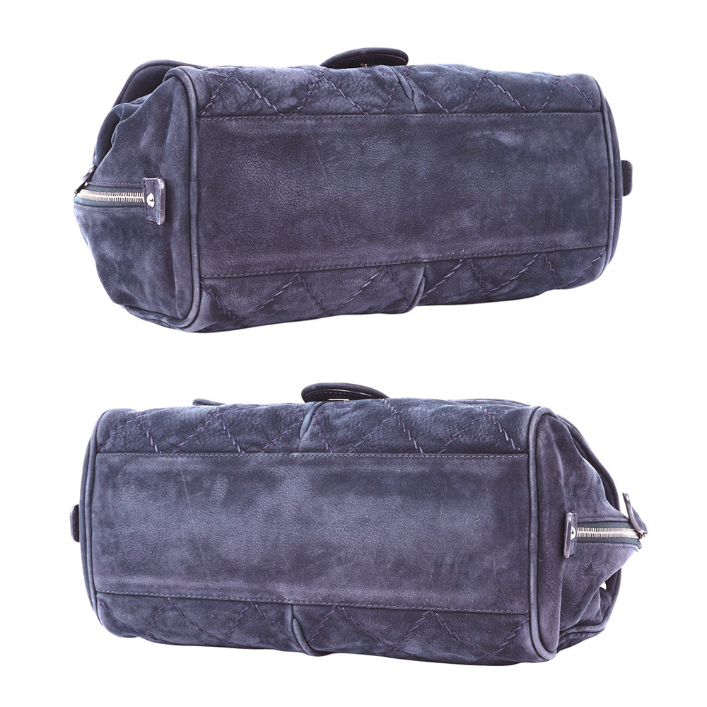 【CHANEL】銀色CC Logo 縫線設計麂皮肩背包(藍紫色)CH11000536